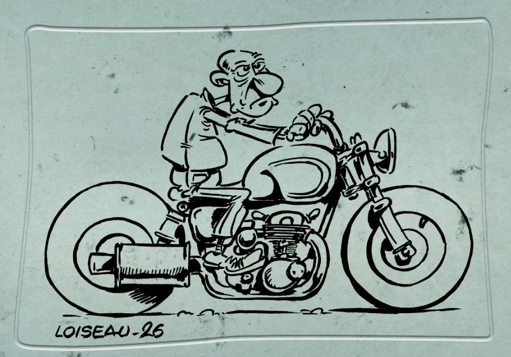 Une grosse moto rend le motard heureux